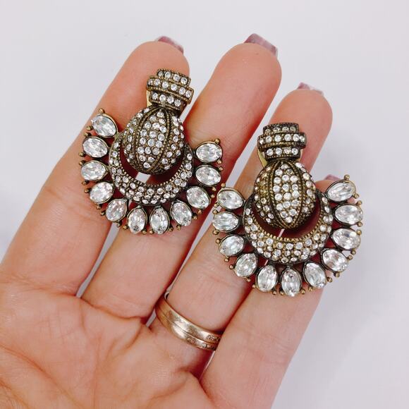 Signed Heidi Daus Clear Rhinestone Gold Tone Door Knocker Clip On Earrings - Picture 3 of 11